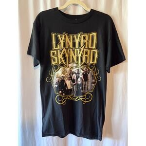 Lynyrd Skynyrd 2015 World Tour Shirt - Medium